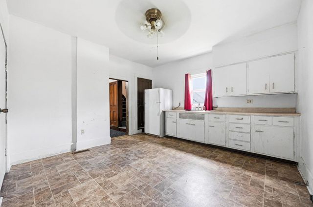 424 N Columbus Street, Lancaster, OH 43130