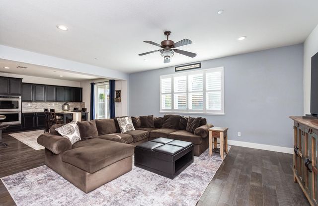 566 Verona Cir, Lincoln, CA 95648