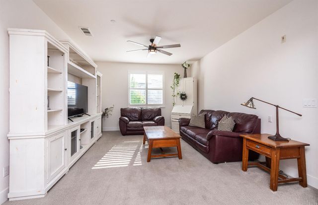566 Verona Cir, Lincoln, CA 95648