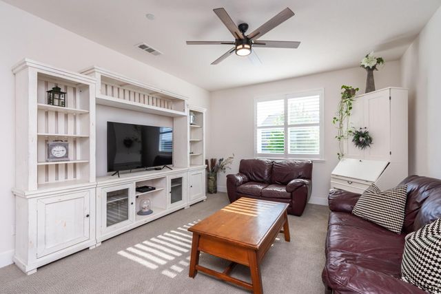 566 Verona Cir, Lincoln, CA 95648
