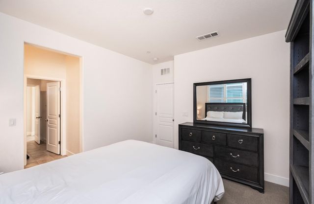 566 Verona Cir, Lincoln, CA 95648