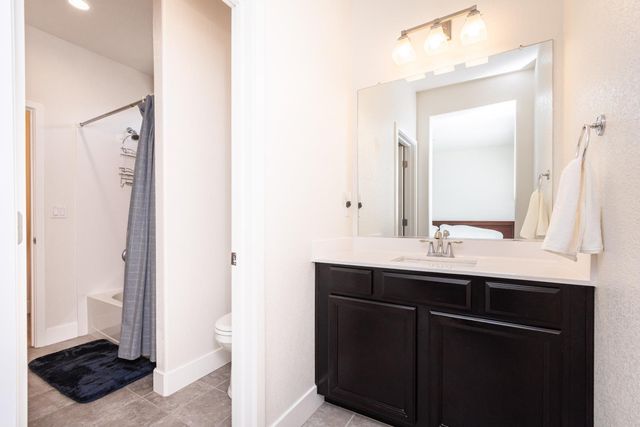 566 Verona Cir, Lincoln, CA 95648