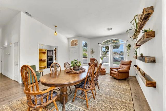 903 Sarazen Street, Hemet, CA 92543