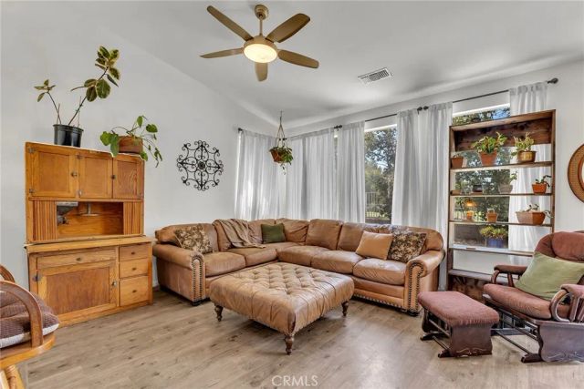 903 Sarazen Street, Hemet, CA 92543