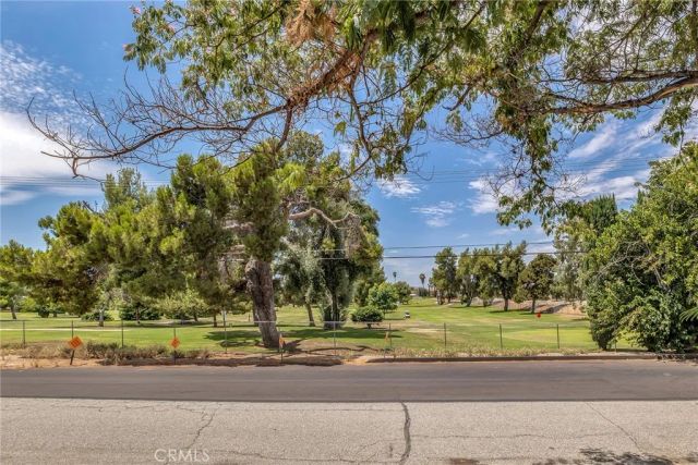 903 Sarazen Street, Hemet, CA 92543