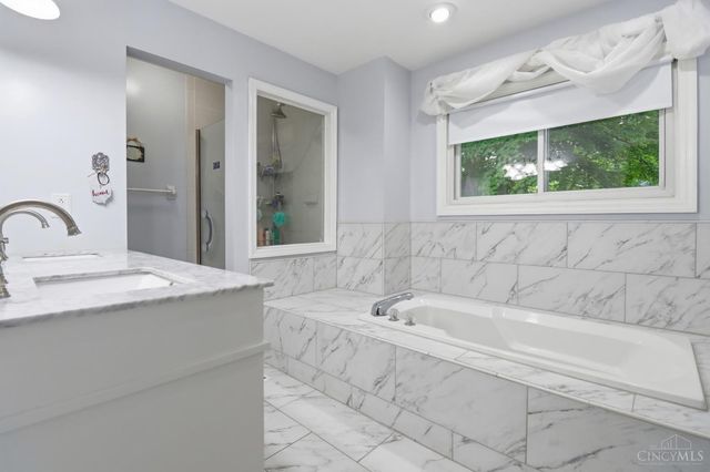 1156 Ivy Farm Way, Pierce Twp, OH 45102