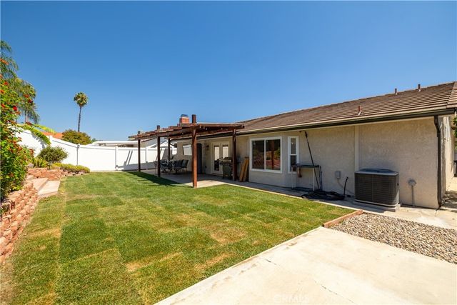 29915 Gulf Stream Drive, Canyon Lake, CA 92587