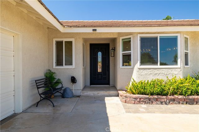 29915 Gulf Stream Drive, Canyon Lake, CA 92587