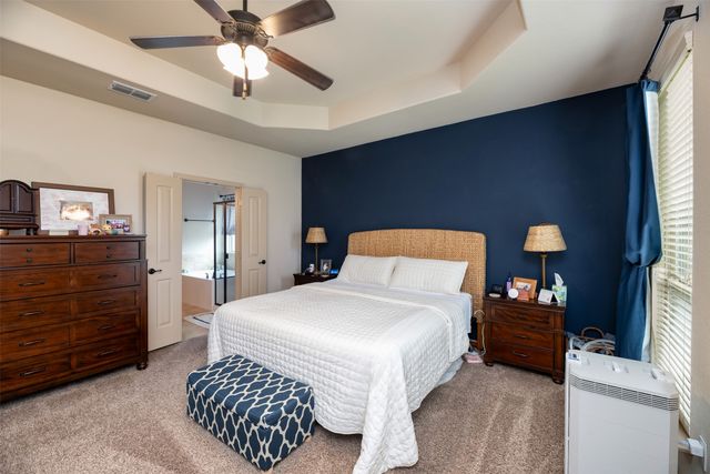 10 Ashlawn Court, Edgecliff Village, TX 76134