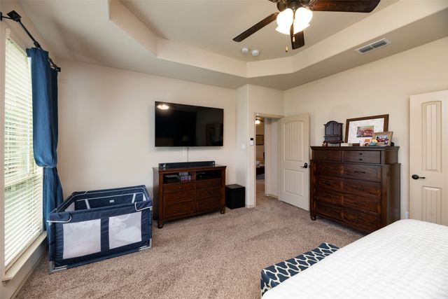 10 Ashlawn Court, Edgecliff Village, TX 76134