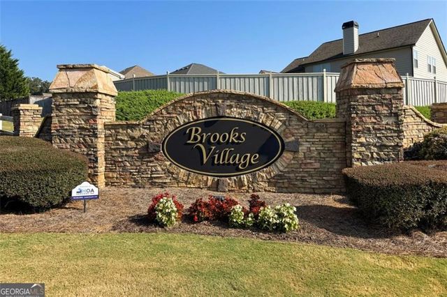 225 Brooks Village Drive, Pendergrass, GA 30567