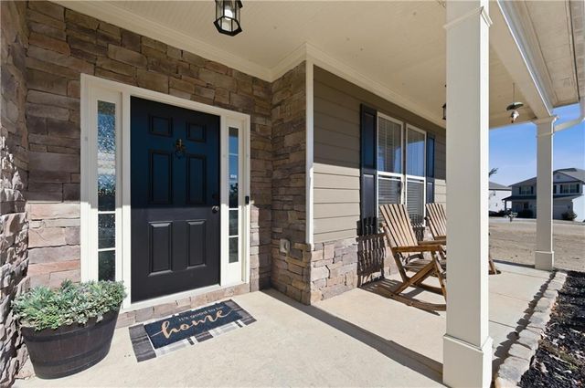 225 Brooks Village Drive, Pendergrass, GA 30567