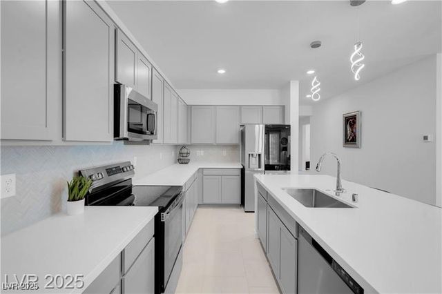 5357 Eleganza Avenue, Pahrump, NV 89061