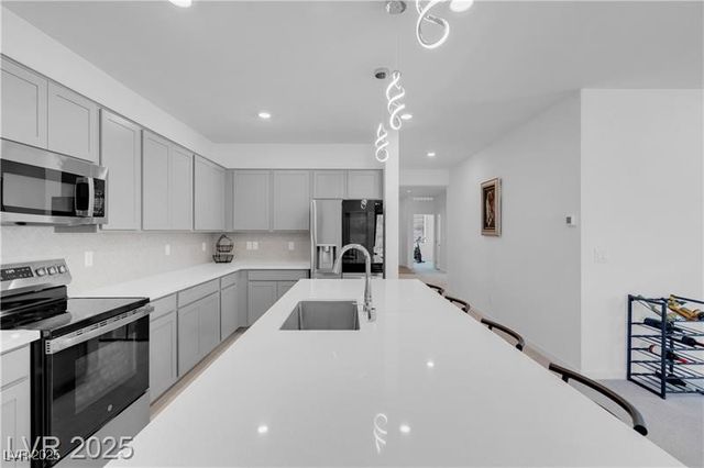 5357 Eleganza Avenue, Pahrump, NV 89061