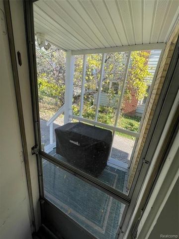 531 Oakland Avenue, Birmingham, MI 48009