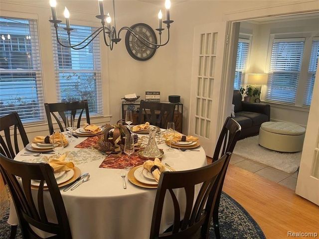 531 Oakland Avenue, Birmingham, MI 48009