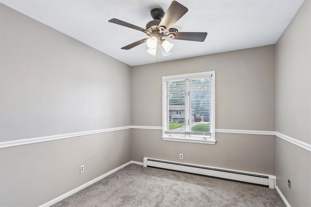 4828 Fairview Drive, Pleasant Hill, IA 50327