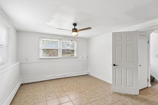 4828 Fairview Drive, Pleasant Hill, IA 50327
