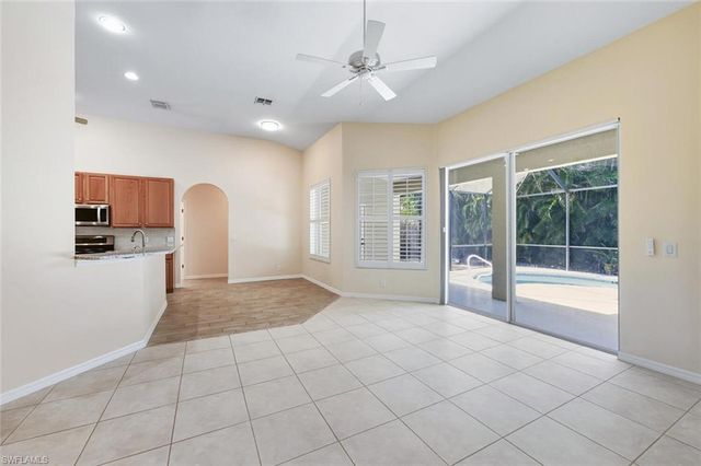 366 Burnt Pine DR, Naples, FL 34119