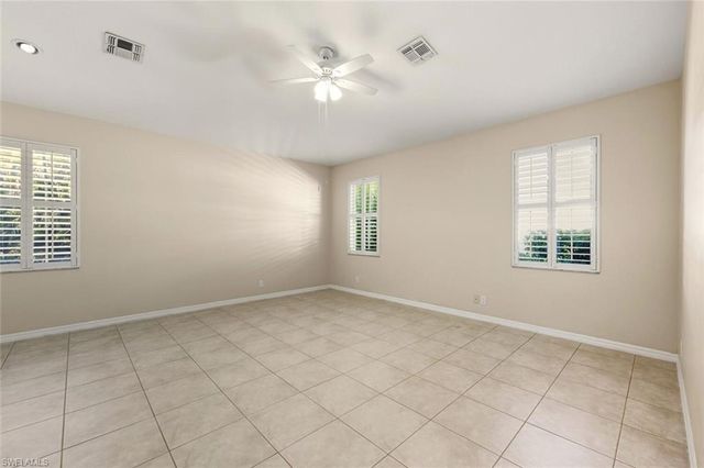 366 Burnt Pine DR, Naples, FL 34119