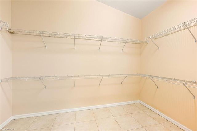 366 Burnt Pine DR, Naples, FL 34119