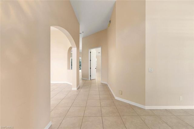 366 Burnt Pine DR, Naples, FL 34119