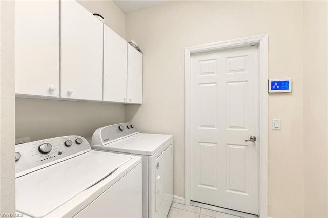 366 Burnt Pine DR, Naples, FL 34119