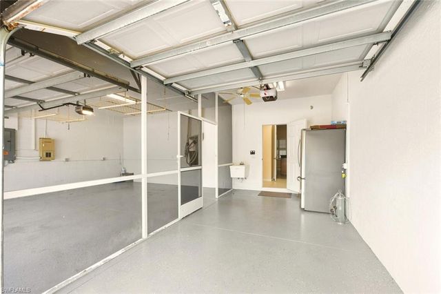 366 Burnt Pine DR, Naples, FL 34119