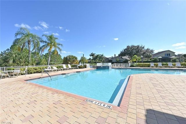 366 Burnt Pine DR, Naples, FL 34119