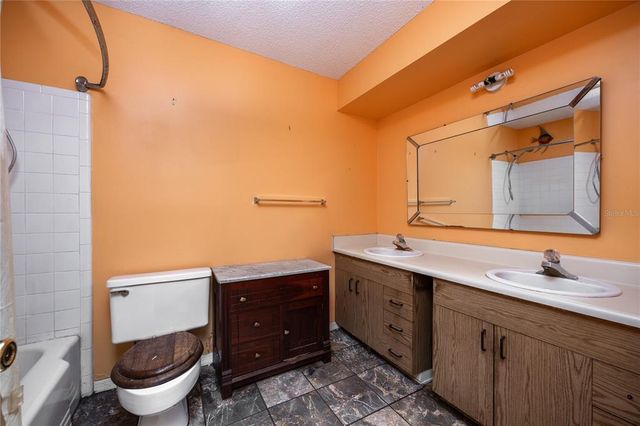 7980 STATE ROAD 100, Keystone Heights, FL 32656