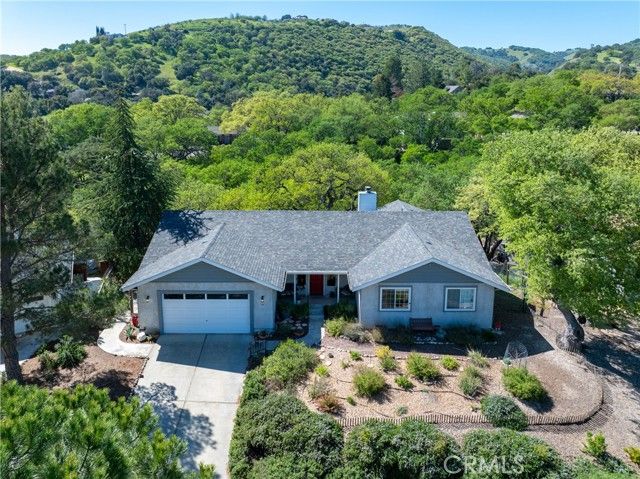 66 Terrace Hill Drive, Paso Robles, CA 93446