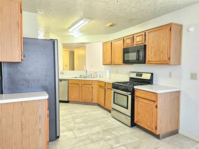 13814 Dentwood Drive, Houston, TX 77014