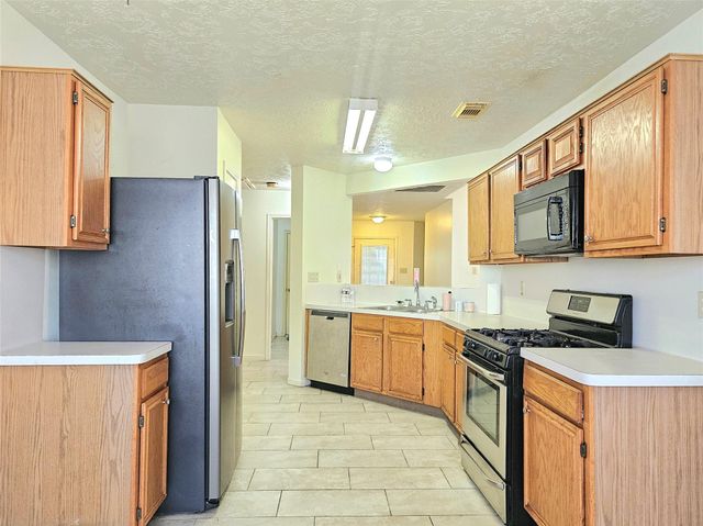 13814 Dentwood Drive, Houston, TX 77014