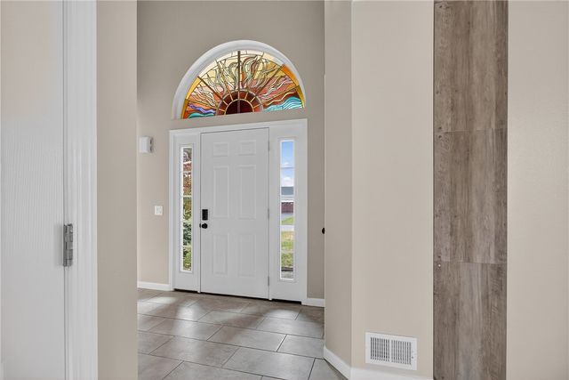 17 Birchmount Circle, Henrietta, NY 14586