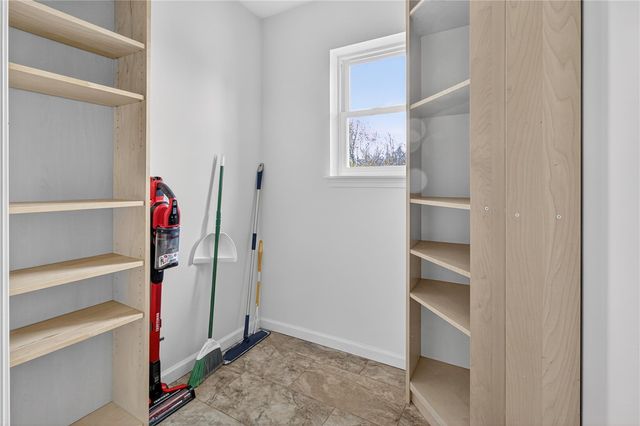 17 Birchmount Circle, Henrietta, NY 14586