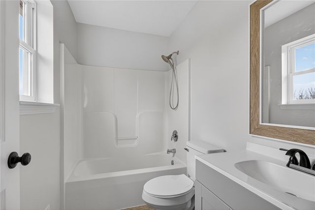 17 Birchmount Circle, Henrietta, NY 14586