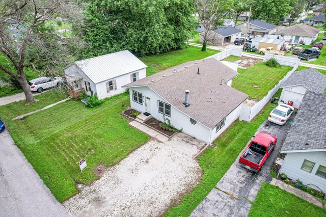 610 S GREEN ST, Centralia, MO 65240