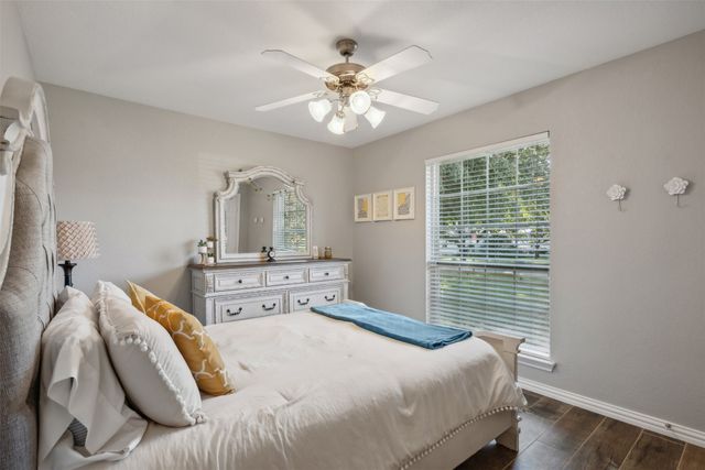 416 Granada Calle Court, Granbury, TX 76049