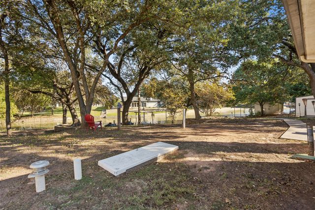 416 Granada Calle Court, Granbury, TX 76049