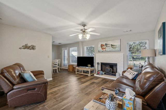 416 Granada Calle Court, Granbury, TX 76049