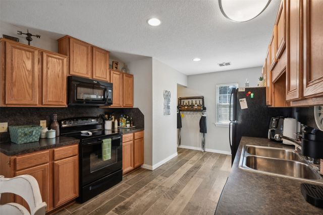 416 Granada Calle Court, Granbury, TX 76049