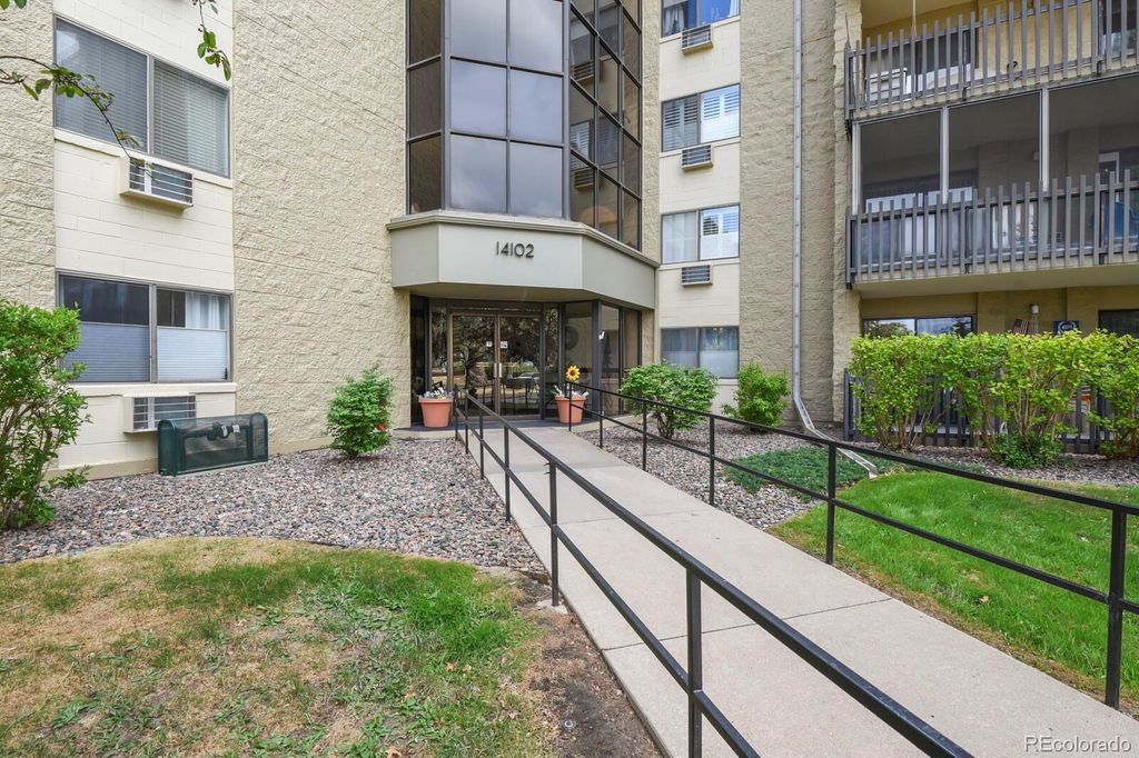 14102 E Linvale Place 504, Aurora, CO 80014