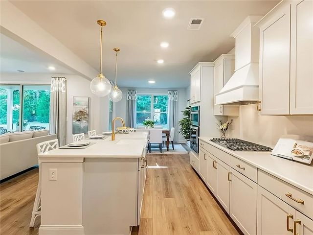 7930 Tiberon Pkwy, Cumming, GA 30028