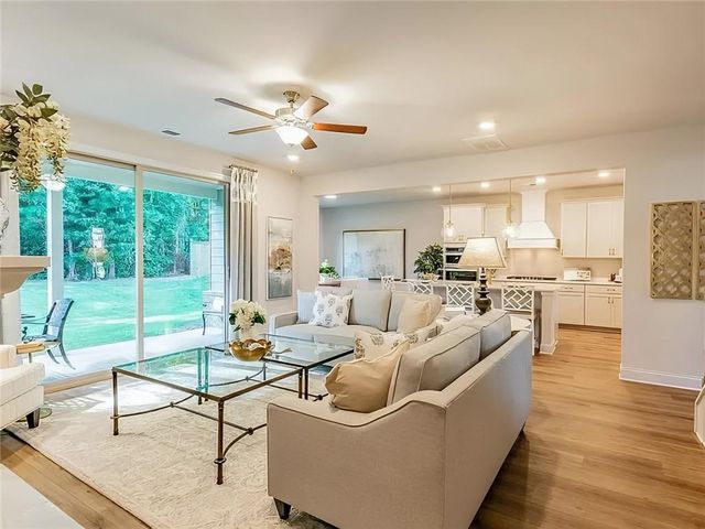 7930 Tiberon Pkwy, Cumming, GA 30028