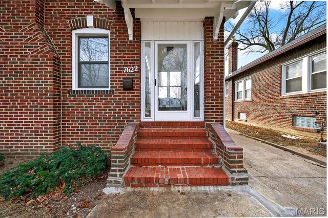 7622 Springdale Drive, Pasadena Park, MO 63121