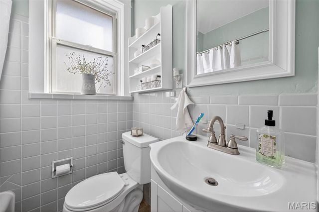 7622 Springdale Drive, Pasadena Park, MO 63121