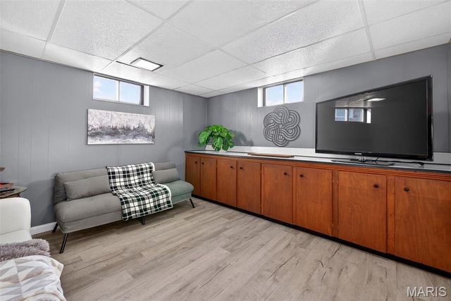 7622 Springdale Drive, Pasadena Park, MO 63121