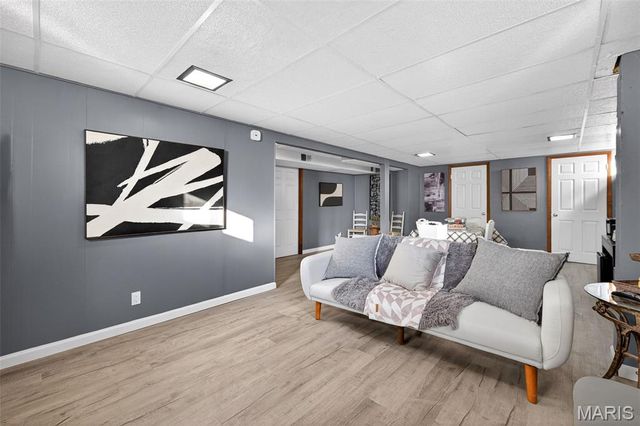 7622 Springdale Drive, Pasadena Park, MO 63121