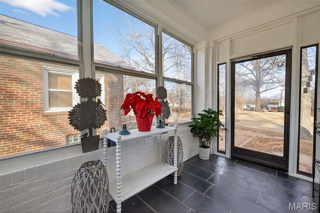 7622 Springdale Drive, Pasadena Park, MO 63121