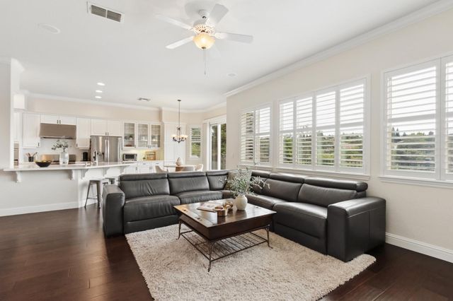 2332 Luciana Way, Roseville, CA 95661